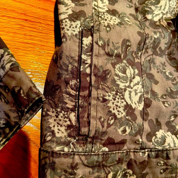 Bandolino denim jacket w/lovely tones of brown cream & grey Size L New, unworn! - Picture 8 of 15